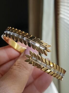 Swarovski Elements Gold Tone Stainless Open Bangle Cuff Bracelet NEW